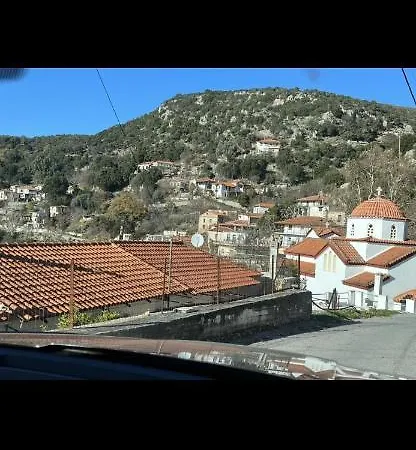 The Small Mountain House * Seta