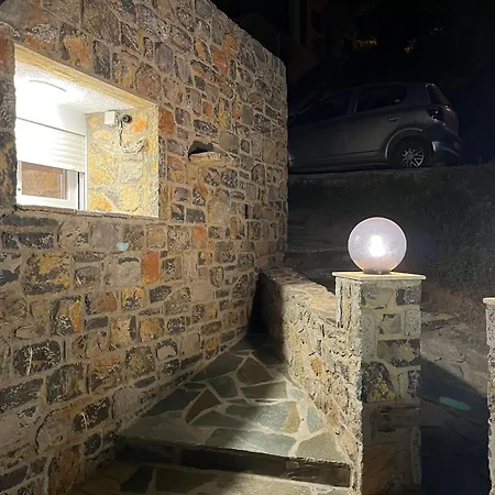 The Small Mountain House Vakantiehuis