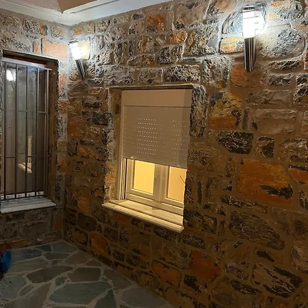 The Small Mountain House Vakantiehuis
